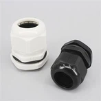 M32 Nylon kaapeliholkki